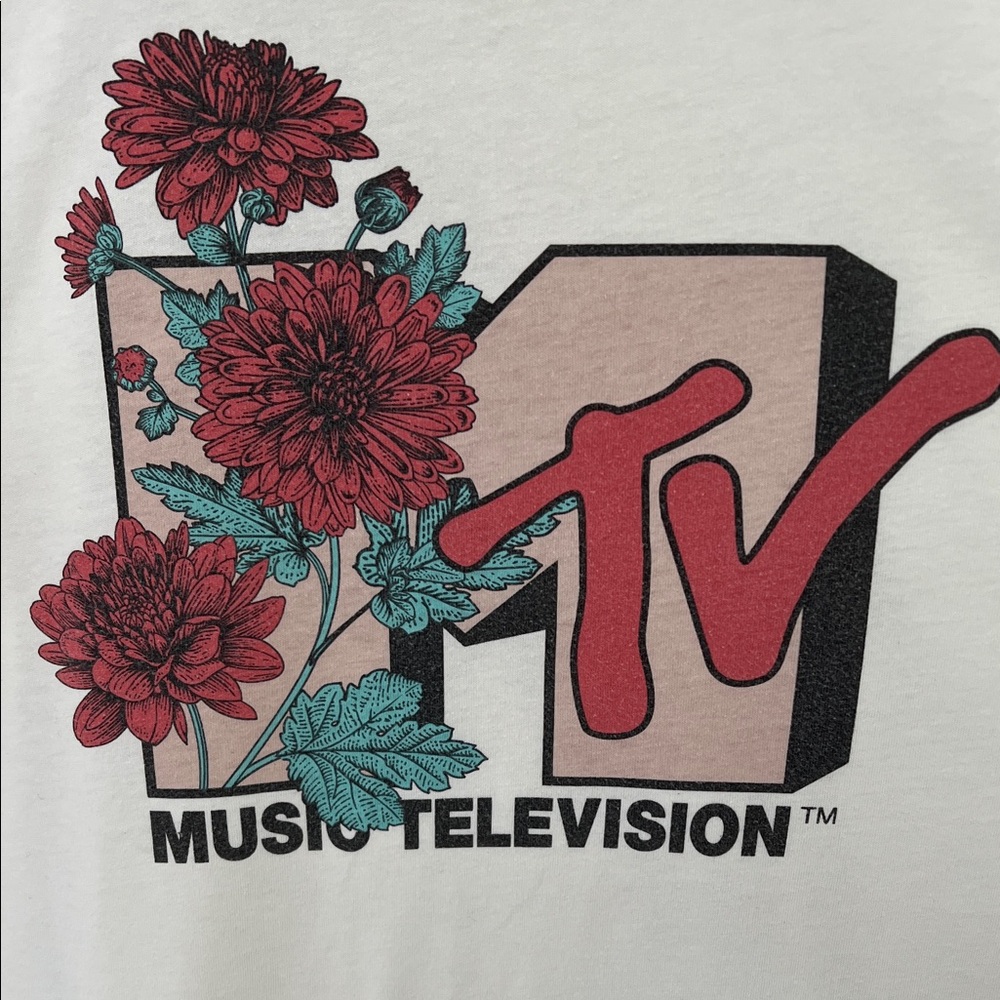MTV 1990s MTV Logo Tee in Cream with Faded Black Print Size L - Picture 4 of 17